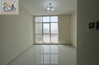 Apartment - 2 Bedrooms - 3 Bathrooms for rent in Al Khan Corniche - Al Khan - Sharjah