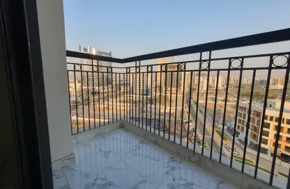 شقة - غرفة نوم - 2 حمامات للايجار في مجمع دبي ريزيدنس - دبي
