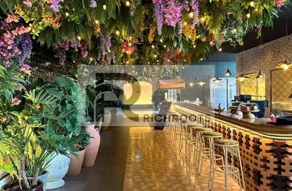 Apartment - Studio - 1 Bathroom for rent in Luxury Family Residences II - Luxury Family Residences - Business Bay - Dubai