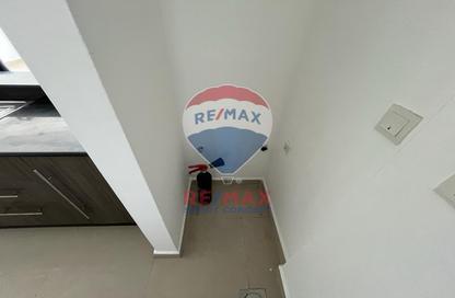 Apartment - 2 Bedrooms - 3 Bathrooms for sale in Tower 2 - Al Reef Downtown - Al Reef - Abu Dhabi