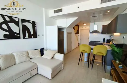 Apartment - 1 Bedroom - 2 Bathrooms for rent in Binghatti Views - Dubai Silicon Oasis - Dubai