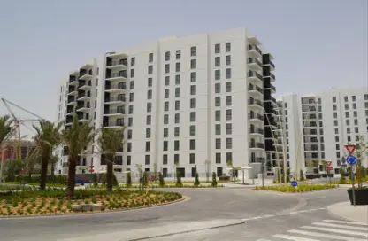 Apartment - 1 Bedroom - 1 Bathroom for sale in Waters Edge - Yas Island - Abu Dhabi
