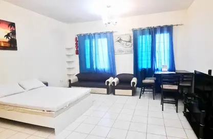 Apartment - Studio - 1 Bathroom for rent in Y-21 - England Cluster - International City - Dubai