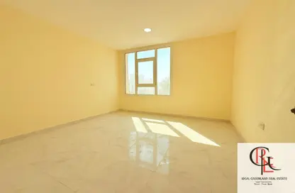 Apartment - 2 Bedrooms - 2 Bathrooms for rent in Shakhbout City - Abu Dhabi