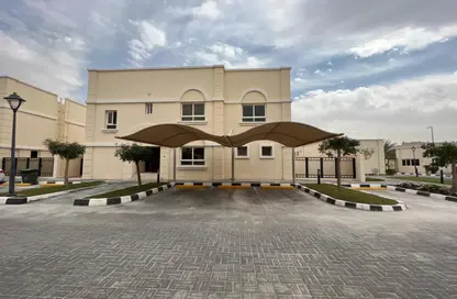 فيلا - 4 غرف نوم - 7 حمامات للايجار في فيلات مدينة خليفة آيه - مدينة خليفة أ - مدينة خليفة - أبوظبي