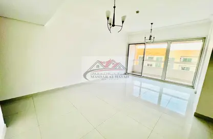 Apartment - 2 Bedrooms - 3 Bathrooms for rent in Muwaileh 29 Building - Muwaileh - Sharjah