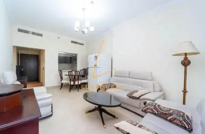 Apartment - 2 Bedrooms - 3 Bathrooms for rent in Plaza Residences 2 - Plaza Residences - Jumeirah Village Circle - Dubai