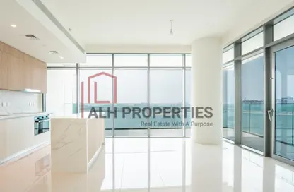 Apartment - 3 Bedrooms - 3 Bathrooms for sale in Beach Vista - EMAAR Beachfront - Dubai Harbour - Dubai