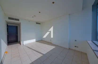 Apartment - 2 Bedrooms - 3 Bathrooms for sale in Sky Gardens - DIFC - Dubai