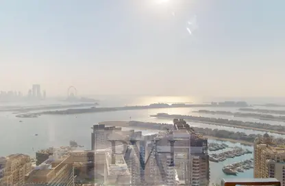 Apartment - Studio - 1 Bathroom for rent in The Palm Tower - Palm Jumeirah - Dubai