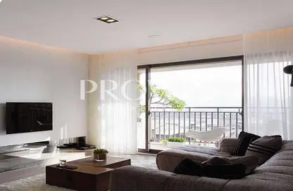 Apartment - 1 Bedroom - 1 Bathroom for sale in Laya Mansion - Jumeirah Village Circle - Dubai