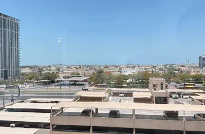 شقة - غرفة نوم - 2 حمامات للايجار في برج دي ايكس بي - شارع الشيخ زايد - دبي