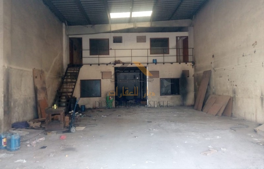 3000 sq.ft Warehouse For RentIndustrial 11Sharjah ref DEYR1311