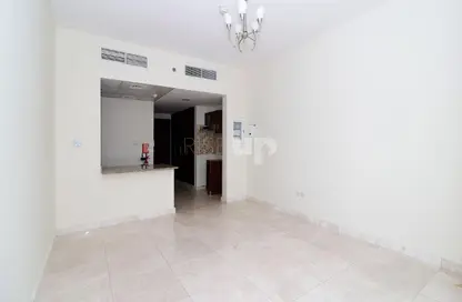 Apartment - Studio - 1 Bathroom for rent in Safeer Tower 1 - Safeer Towers - Business Bay - Dubai