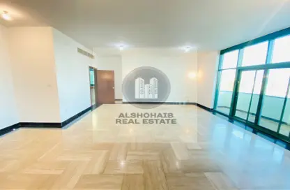 شقة - 3 غرف نوم - 4 حمامات للايجار في شارع حمدان - أبوظبي