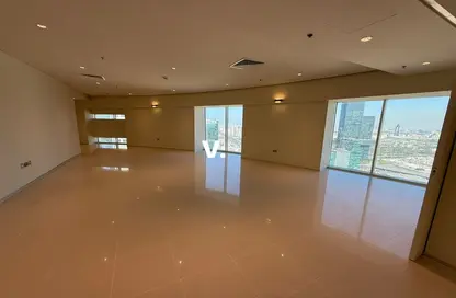 شقة - 2 غرف نوم - 2 حمامات للايجار في برج بارك - شارع الشيخ زايد - دبي شقة - 2 غرف نوم - 2 حمامات للايجار في برج بارك - شارع الشيخ زايد - دبي