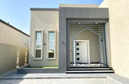 Villa - 2 Bedrooms - 3 Bathrooms for rent in Al Marsa - Al Jazirah Al Hamra - Ras Al Khaimah