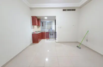Apartment - Studio - 1 Bathroom for rent in Fire Station Road - Muwaileh - Sharjah