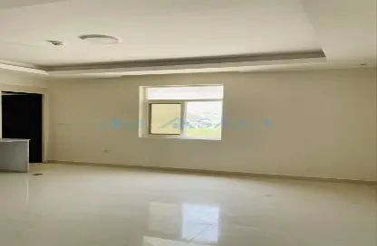 Empty Room image for: Apartment - 1 Bathroom for rent in Al Uraibi - Ras Al Khaimah, Image 1