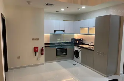 Apartment - 1 Bedroom - 2 Bathrooms for rent in Miraclz Tower by Danube - Arjan - Dubai