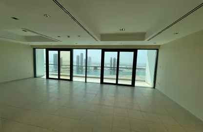 Apartment - 3 Bedrooms - 5 Bathrooms for rent in Al Khan Corniche - Al Khan - Sharjah