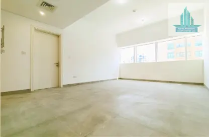 Apartment - 1 Bedroom - 2 Bathrooms for rent in Al Salam Street - Abu Dhabi