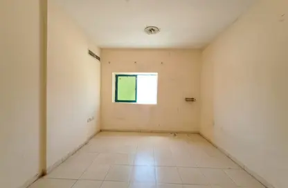 عمارة بالكامل - 2 غرف نوم - 2 حمامات للايجار في شارع بوخارا ​ - النهدة - الشارقة