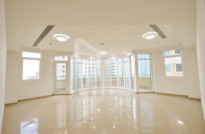 Apartment - 3 Bedrooms - 4 Bathrooms for sale in Marina Crown - Dubai Marina - Dubai