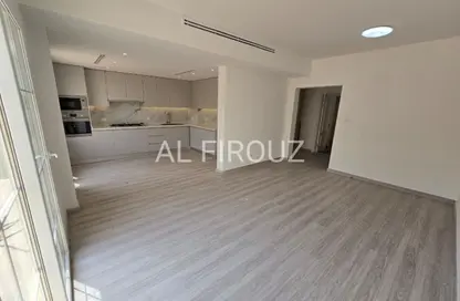تاون هاوس - 2 غرف نوم - 3 حمامات للايجار في الينابيع 2 - الينابيع - دبي
