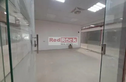 Shop - Studio - 4 Bathrooms for rent in Industrial Area 3 - Sharjah Industrial Area - Sharjah