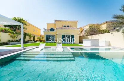 Villa - 4 Bedrooms - 5 Bathrooms for sale in Legacy - Jumeirah Park - Dubai