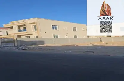 أرض - استوديو للبيع في المنامة - عجمان