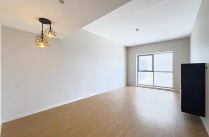 Apartment - 2 Bedrooms - 3 Bathrooms for rent in Al Waleed Garden - Al Jaddaf - Dubai