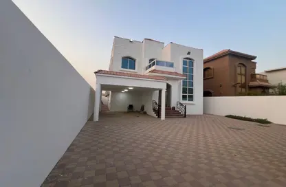 فيلا - 5 غرف نوم - 8 حمامات للبيع في 1 المويهات - المويهات - عجمان