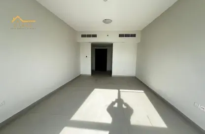 Apartment - 2 Bedrooms - 3 Bathrooms for rent in New Al Taawun Road - Al Taawun - Sharjah