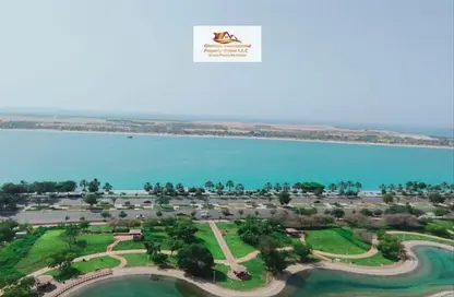 Water View image for: Apartment - 3 Bedrooms - 4 Bathrooms for rent in Lake View Tower - Corniche Road - Abu Dhabi, Image 1