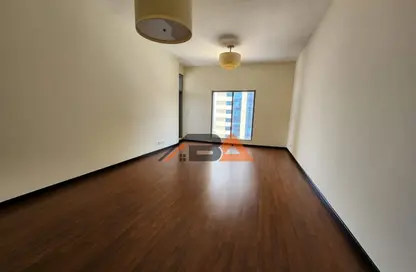 Apartment - 1 Bedroom - 2 Bathrooms for rent in Green Lakes Towers - JLT Cluster S - Jumeirah Lake Towers - Dubai