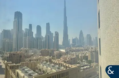 Apartment - 2 Bedrooms - 3 Bathrooms for sale in South Ridge 1 - South Ridge - Downtown Dubai - Dubai