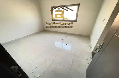 Apartment - 1 Bathroom for rent in Al Jurf 3 - Al Jurf - Ajman Downtown - Ajman