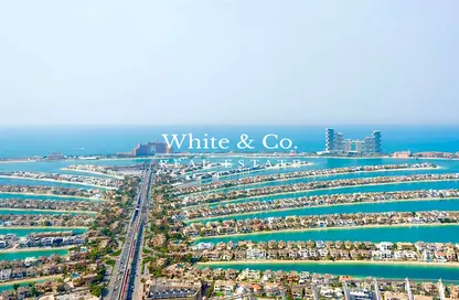Apartment - 3 Bedrooms - 5 Bathrooms for rent in Marina Residences 4 - Marina Residences - Palm Jumeirah - Dubai