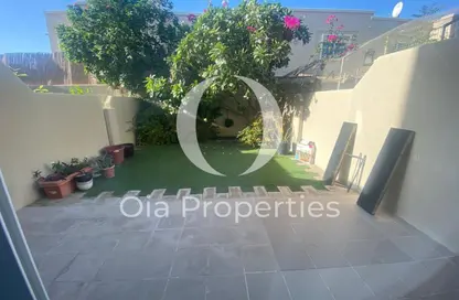 Townhouse - 2 Bedrooms - 3 Bathrooms for rent in Arabian Style - Al Reef Villas - Al Reef - Abu Dhabi