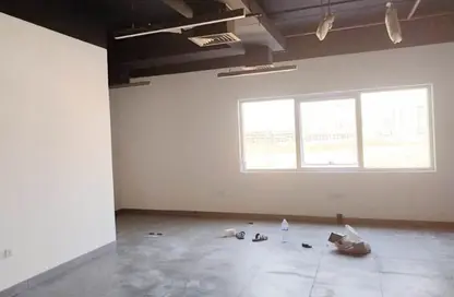 Office Space - Studio - 1 Bathroom for rent in Schon Business Park - Dubai Investment Park (DIP) - Dubai