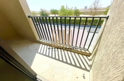 Villa - 3 Bedrooms - 4 Bathrooms for rent in Nasma Residence - Al Tai - Sharjah