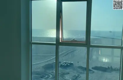 Apartment - 3 Bedrooms - 4 Bathrooms for rent in Ajman Corniche Residences - Ajman Corniche Road - Ajman