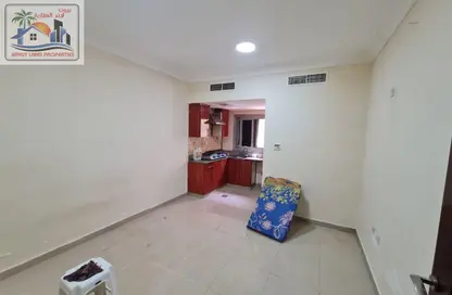 Apartment - Studio - 1 Bathroom for rent in Muweileh Community - Muwaileh Commercial - Sharjah