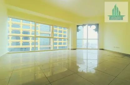Apartment - 3 Bedrooms - 5 Bathrooms for rent in Al Dhabi Building - Airport Road - Abu Dhabi