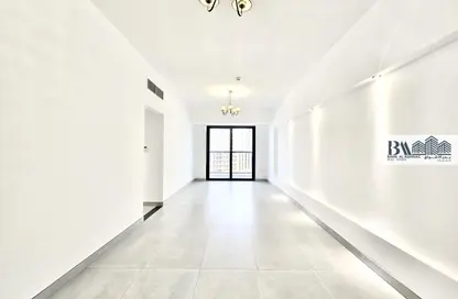 شقة - 2 غرف نوم - 3 حمامات للايجار في لا زونا ريزيدنس - الممزر - ديرة - دبي