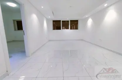 Apartment - 1 Bedroom - 2 Bathrooms for rent in SG Muwaileh Building - Muwaileh - Sharjah
