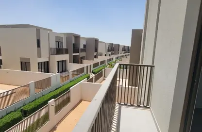 Townhouse - 3 Bedrooms - 4 Bathrooms for sale in Casa Viva - Serena - Dubai Land - Dubai