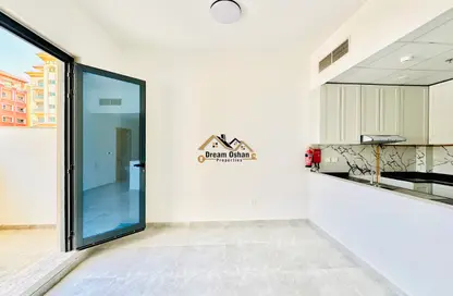 Apartment - 1 Bedroom - 2 Bathrooms for rent in Marah Building - Al Warsan 4 - Al Warsan - Dubai